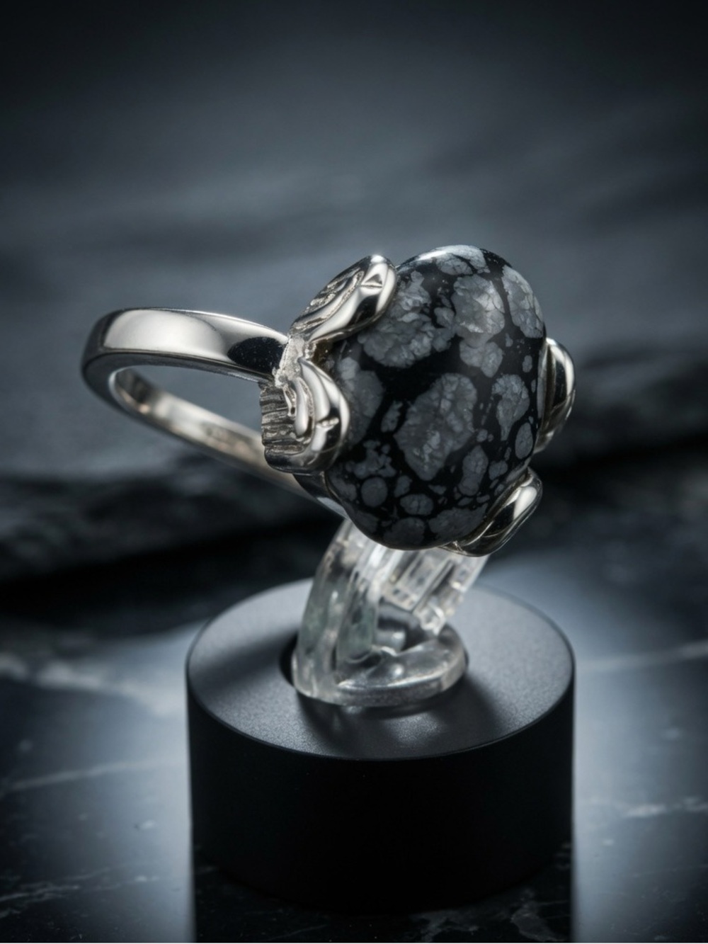 Brand New Teardrop “Snowflake Obsidian” Silver Ring
